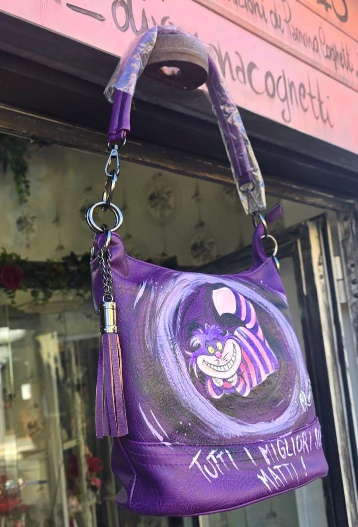 Grinsekatze „Die besten sind verrückt“ handbemalte Tasche aus Kunstleder/Leder