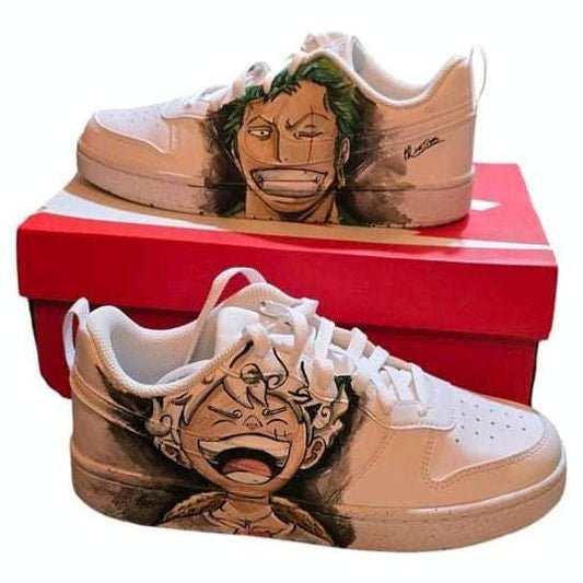 Personalizzazione Scarpe Dipinte a Mano – Design Unico &amp; Su Misura 🎨👟 🧩 *Coordinabile su richiesta:* È possibile ordinare *un portafoglio , una borsa o un giacchetto perfettamente abbinato* con lo stesso stile e soggetto ! Trasforma un semplice paio di scarpe in una vera opera d’arte! Con questa inserzione acquisti la personalizzazione artistica delle tue scarpe, realizzata interamente a mano con colori acrilici professionali e materiali di alta qualità. Ogni creazione è unica, pensata insieme a te p