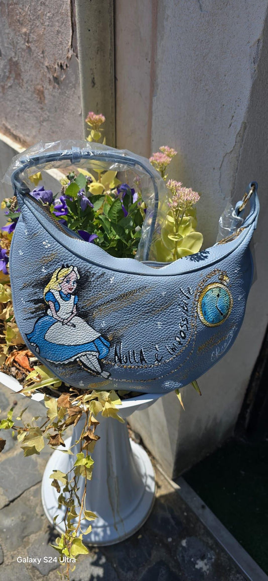Borsa dipinta a mano Alice nel Paese delle Meraviglie con frase Nulla è impossibile, personalizzabile
