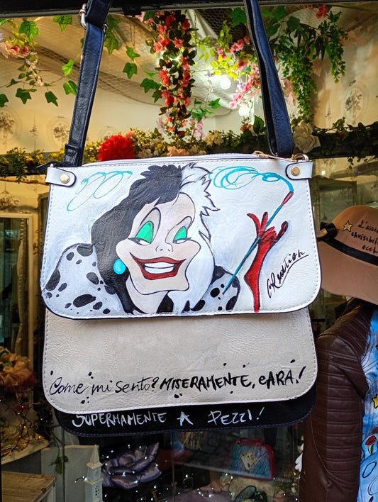 Borsa dipinta a mano Crudelia De Mon Disney, ecopelle artigianale personalizzabile
