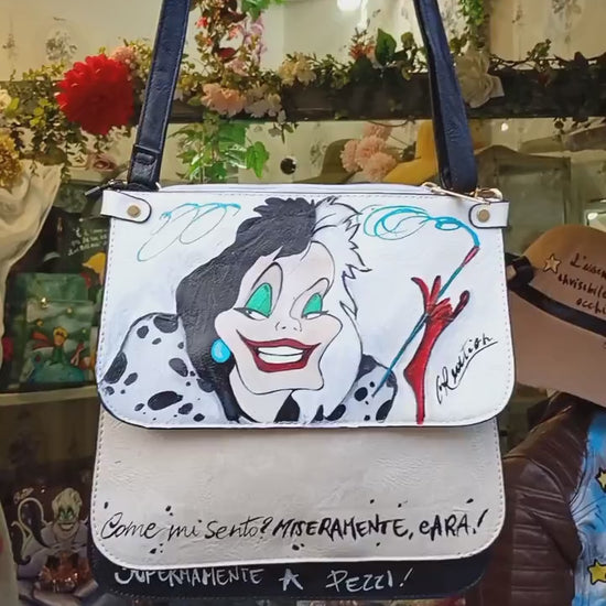 Borsa Dipinta a Mano con Crudelia De Mon – Accessorio Unico e Personalizzabile  – Handmade
