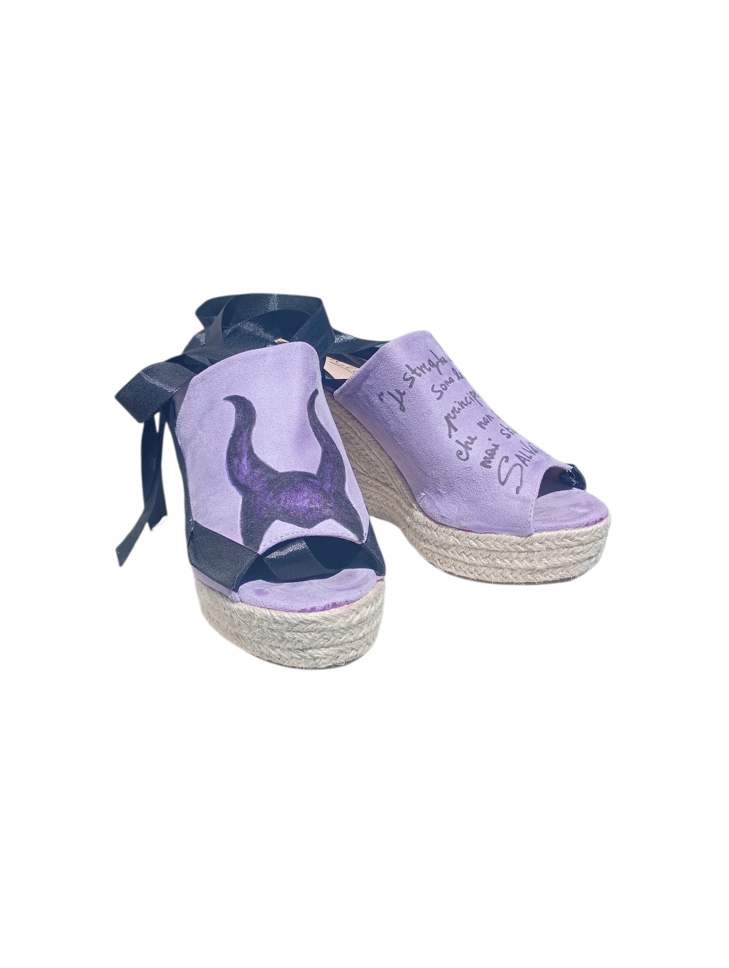 Scarpe Estive Aperte Dipinte a Mano – L'Incanto del Male (Malefica)