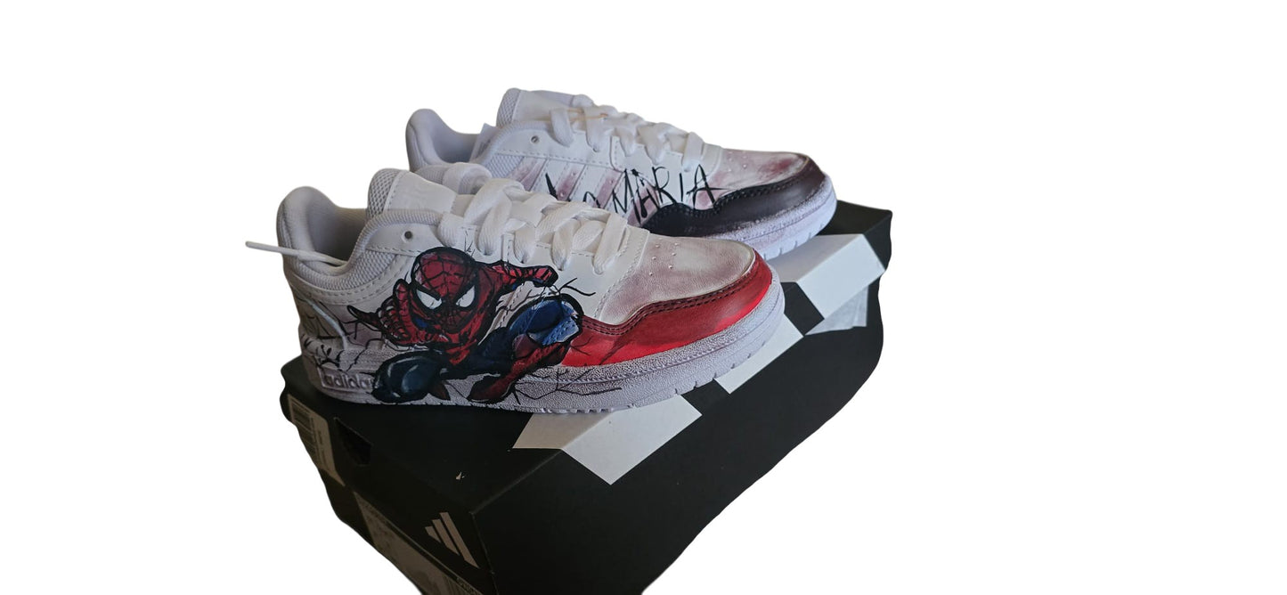 Scarpe super eroi dipinte a mano